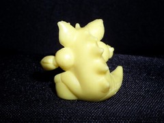 Nidoking Nintendo Pokemon Rubber Eraser Keshi Figure Yellow