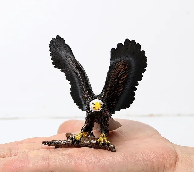 Bald Eagle Bird Animal Toy PVC Action Figure Kids Toys Party Gifts