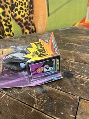 BATMAN 1966 CLASSIC TV SERIES THE PENGUIN FIGURE MOVIE RETRO DC COMICS NECA RARE
