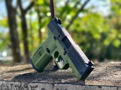FN Herstal FNS9 Pistol 1:1 Prop Cosplay Costume