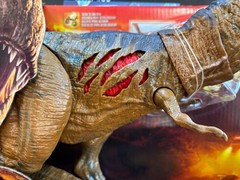 Jurassic World – Extreme Damage Tyrannosaurus Rex – T-Rex Licensed 48cm