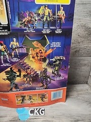 ALIENS Movie Queen With Deadly Chest-Hatchling (1992) Kenner Figure New NIP