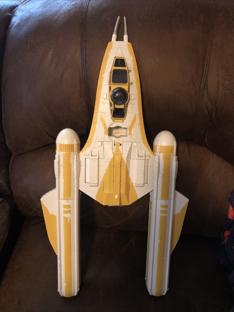 2009 Star Wars The Clone Wars Republic Y-Wing Bomber Incomplete Ship