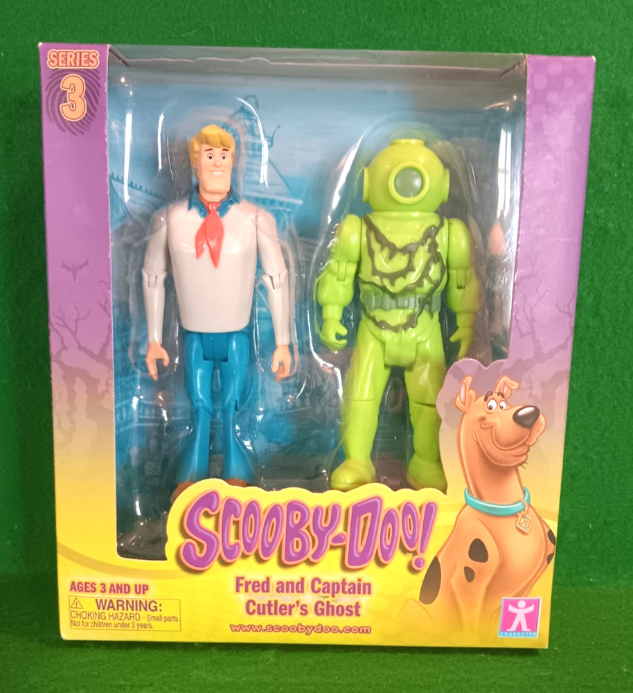 Scooby Doo WB Character 5″ Series 3 Fred and Captain Cutler’s Ghost, RARE, NIB!!