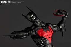 PSL KAIYODO Revoltech Amazing Yamaguchi Batman Beyond Classic Ver. PRE ORDER