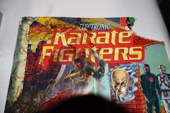 VTG 1994 Karate Fighters Game Samurai Ninja Vs Headstone Box 4 figures EXTRAS
