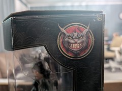American McGee’s Alice – Card Guards Figure New In Box –
