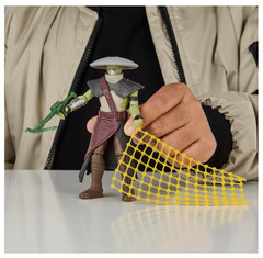 Star Wars The Mandalorian & Grogu Embo With Crossbow Net & Shield Disney Hasbro