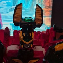 ​Hello Carbot King Guyz X Transforming Robot Action Figure Sonokong Loose