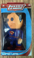 BULLS i TOY JUSTICE LEAGUE SUPERMAN WIND UPS DC COMICS ACTION FIGURE