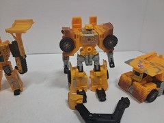 Hasbro Transformers Robots in Disguise Landfill – Yellow, Walmart Exclusive