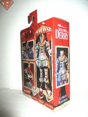 ULTIMATE PENNYWISE IT Welcome to Derry 7″ inch Action Figure Neca MINT 2025