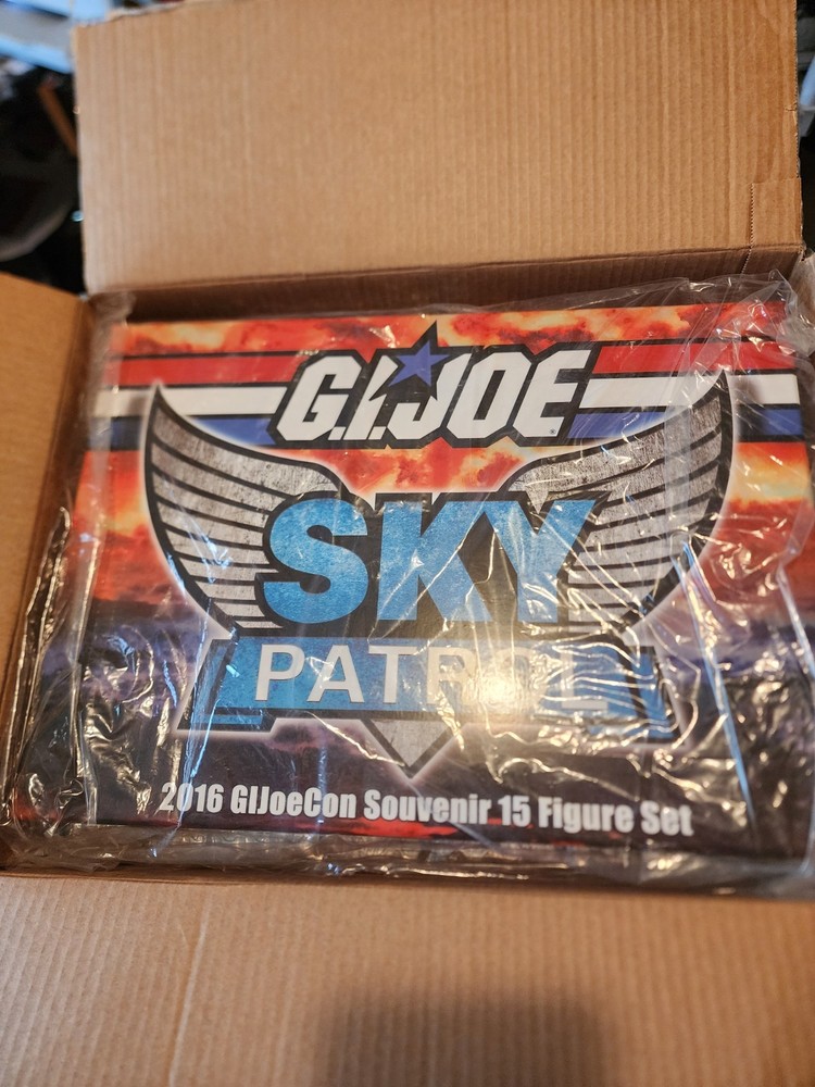 2016 GI JOE CON SOUVENIR 15 FIGURE BOX SET 100% COMPLETE