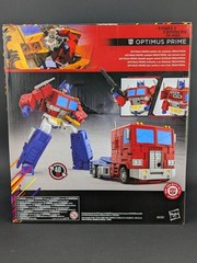 Transformers Studio Series 86 Optimus Prime SEALED Hasbro MTMTE Collection