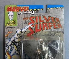 1991 MARVEL / TOYBIZ SILVER SURFER (MOC) “Comic Defenders” / with SPEED SURFING*