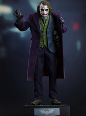 Queen Studios DC Batman: The Dark Knight Heath Ledger Joker