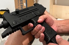 UZI Pro pistol 1:1 Model Black Prop Cosplay Costume