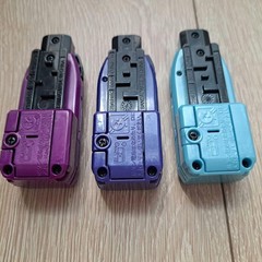 Ultraman O Ultra Z Riser Guts Hyper Key And Some Other Manuals Included Japan
