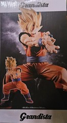 Banpresto Dragon Ball Z Grandista Son Goku 9.8-in Statue Bandai New In Box