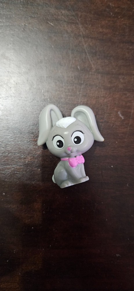 Mattel Barbie Pet Bunny Rabbit Gray and White With Pink Bow
