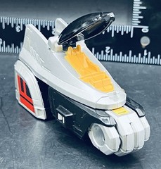 Sentai Timeranger DX Time Robo Part Arm Time Flyer Yellow