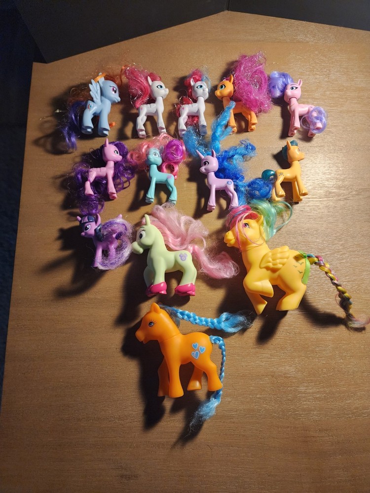 Lot Of 13 Pony Toys, Figurines, Figures Small Various Types See Photos