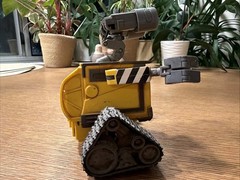 WALL-E Interactive Thinkway Disney Pixar iDance 6″ Desk Toy