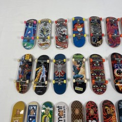 Tech Deck & Hot Wheels Fingerboards Lot of 33 Boards Vintage & Modern!