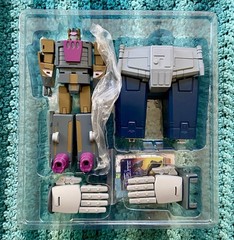 Magic Square Transformers MP Scale Blast Off Space Shuttle Decepticon Bruticus