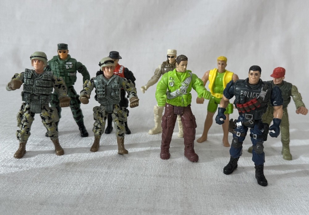 Lot Of 9 Chap Mei Solder Action Figures