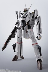 HI-METAL R Macross Zero VF-0S Phoenix (Roy Focker’s Unit) 140mm Action Figure