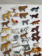 Lot of 105 Various Land Animals Farm Toy Figures Cow Horse Dog Pig Sheep Cat ETC