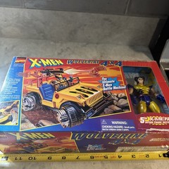 1997 Toy Biz Wolverine 4×4 Jeep Exclusive Wolverine Figure New Rare Fast Ship