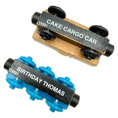 Thomas & Friends Wooden Railway Birthday Thomas with Musical Cake Cargo Y4501