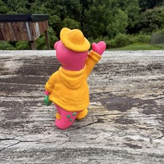 Playskool Barney & Friends Barney Pink Dinosaur Figurine w/ Hat & Suitcase