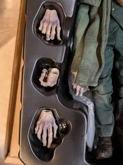 Mezco Toyz One:12 Collective Gangreene Estates Theodore Sodcutter Deluxe Edition