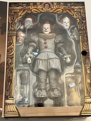 NECA Ultimate Bob Gray As Pennywise The Dancing Clown 7” Figure