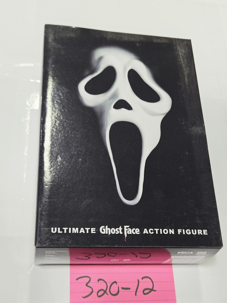 Scream Ultimate Ghost Face Action Figure 7in NECA Boxed Toy Black New Horror