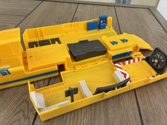 Disney Pixar Cars Cruz Ramirez #51 Dinoco Transporter Hauler Semi Truck Play Set