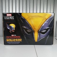 Marvel Legends Series Deadpool & Wolverine Mask Helmet New Sealed!