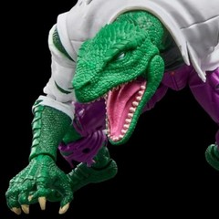 Spider-Man Marvel Legends Series Marvel’s Lizard 6″ Exclusive Figure In Hand
