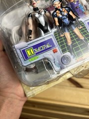 Toy Biz Nintendo Video Game Superstars Ocarina Legend of Zelda & Impa Figures