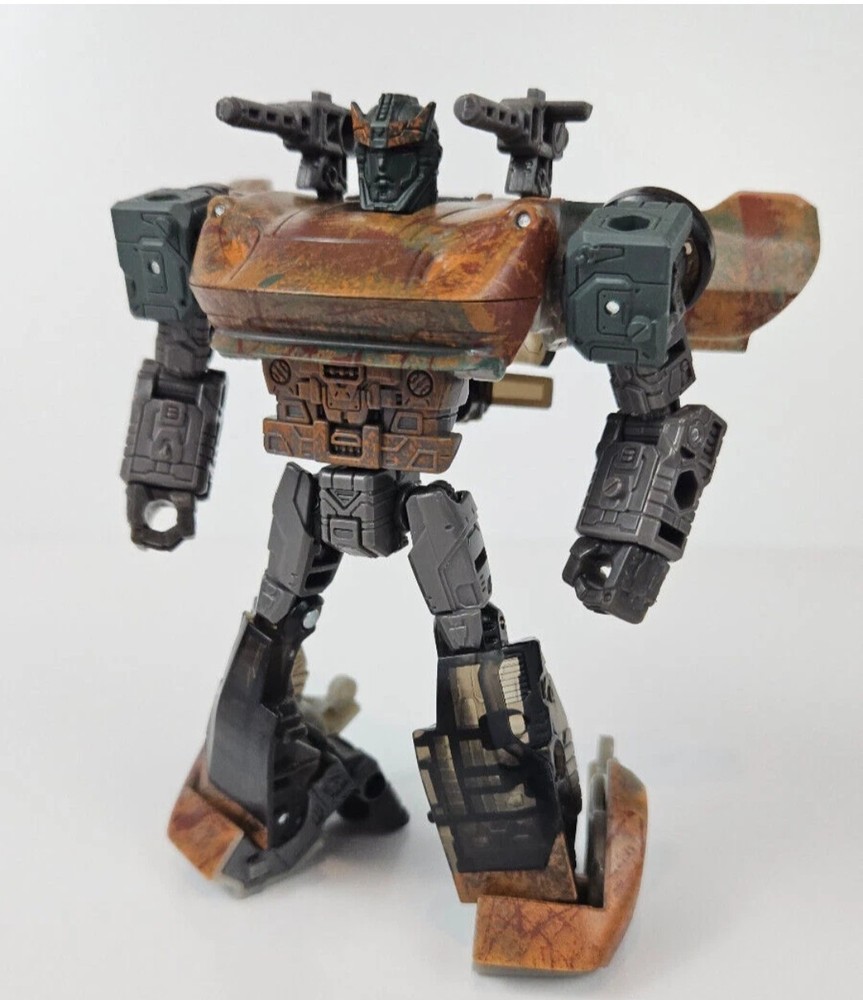 Transformers War For Cybertron Trilogy Netflix Siege Sparkless Bot