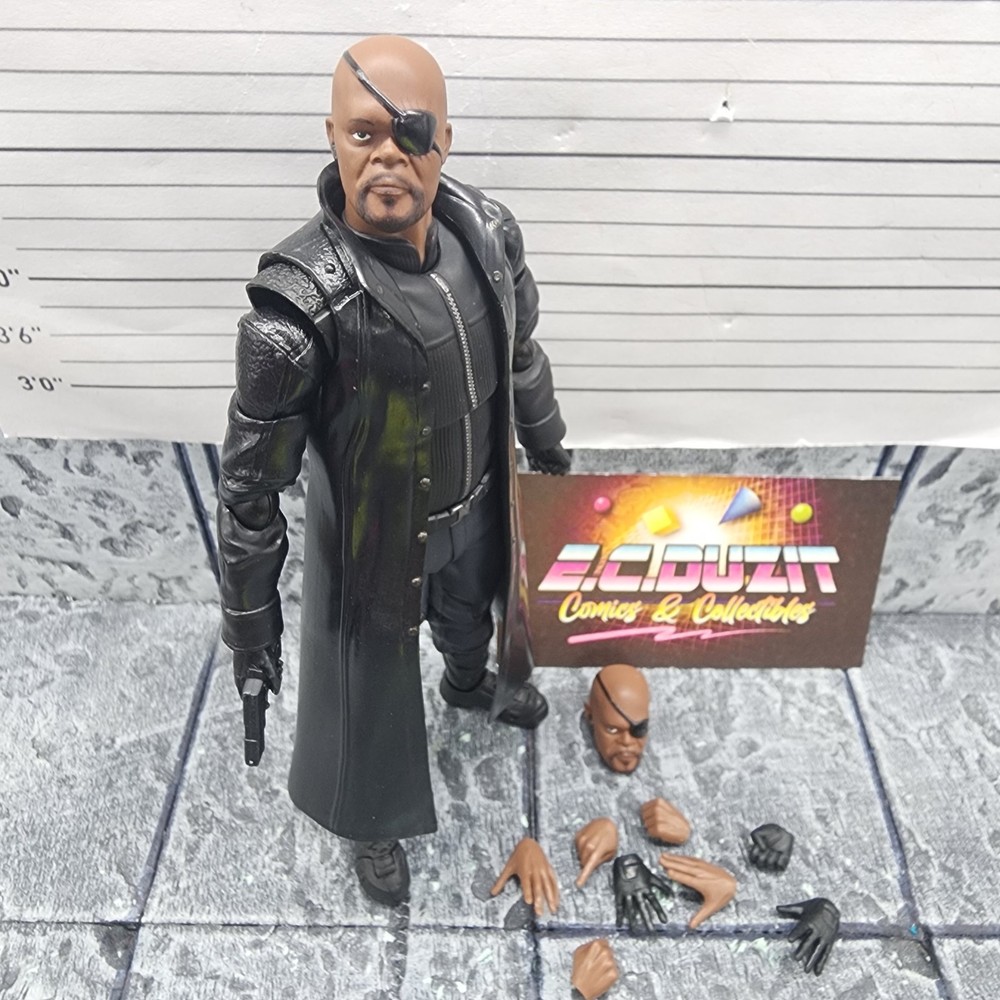 SH Figuarts Avengers Nick Fury Samuel L Jackson Complete