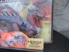 VINTAGE 1995 KENNER DRAGONHEART MEDUSA DRAGON WITH SURPRISE ATTACK SERPENT