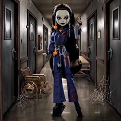 Monster High Halloween II MICHAEL MYERS Skullector Monster Doll Figure -IN HAND