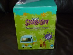 SCOOBY DOO MYSTERY MACHINE WITH SCOOBY DOO AND SHAGGY CARTOON NETWORK 2000