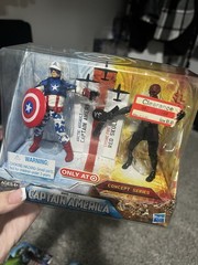 Hasbro Concept Series Captain America vs Red Skull Set w/ Shield, Gun, Alt Head