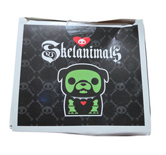 2025 Hasbro Skelanimals Glow In The Dark Maxx Bulldog Series 1 Vinyl Figure