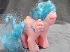 My Little Pony G1 Baby Firefly 1984 and Accessories Incl. The Playpen & Blanket